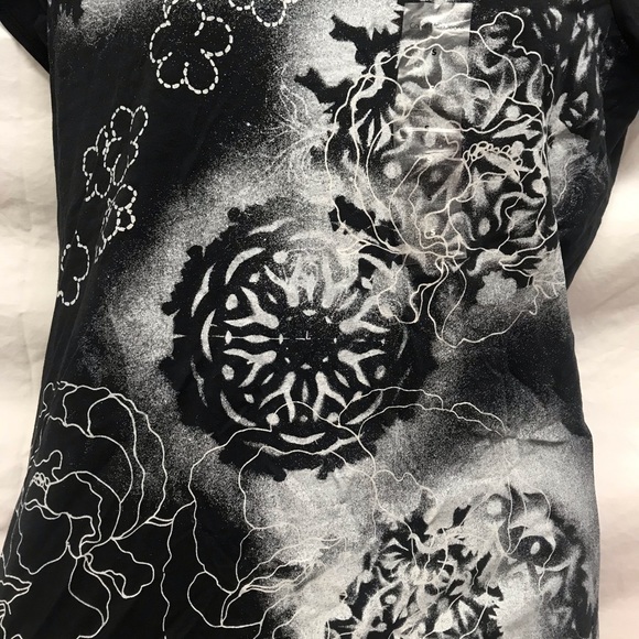 Calvin Klein Jeans V-neck top - Picture 7 of 8